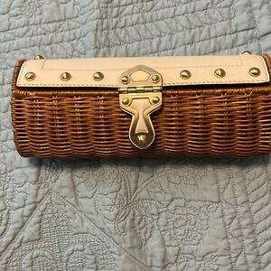 Very Rare Michael Kors Santorini Rattan/clutch with leather top.